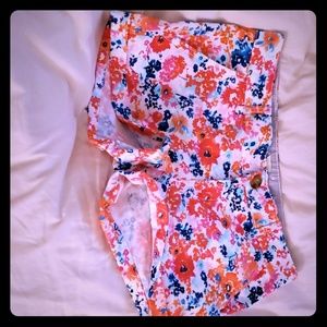 Kohl's trademark brand shorts